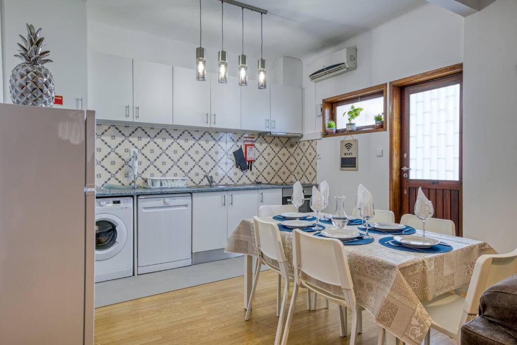 Spacious House In Porto For Family And Friends Maía Eksteriør billede
